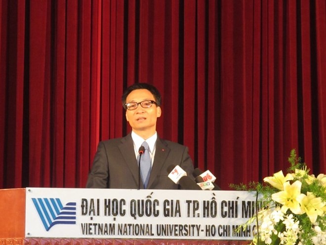 Deputy PM Vu Duc Dam works with HCM City National University - ảnh 1